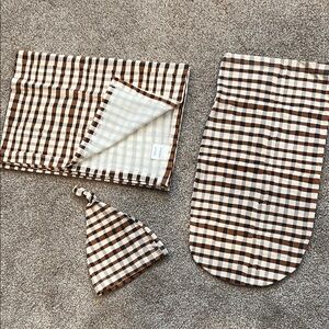 NEW Brown and Cream Checkered Baby Set